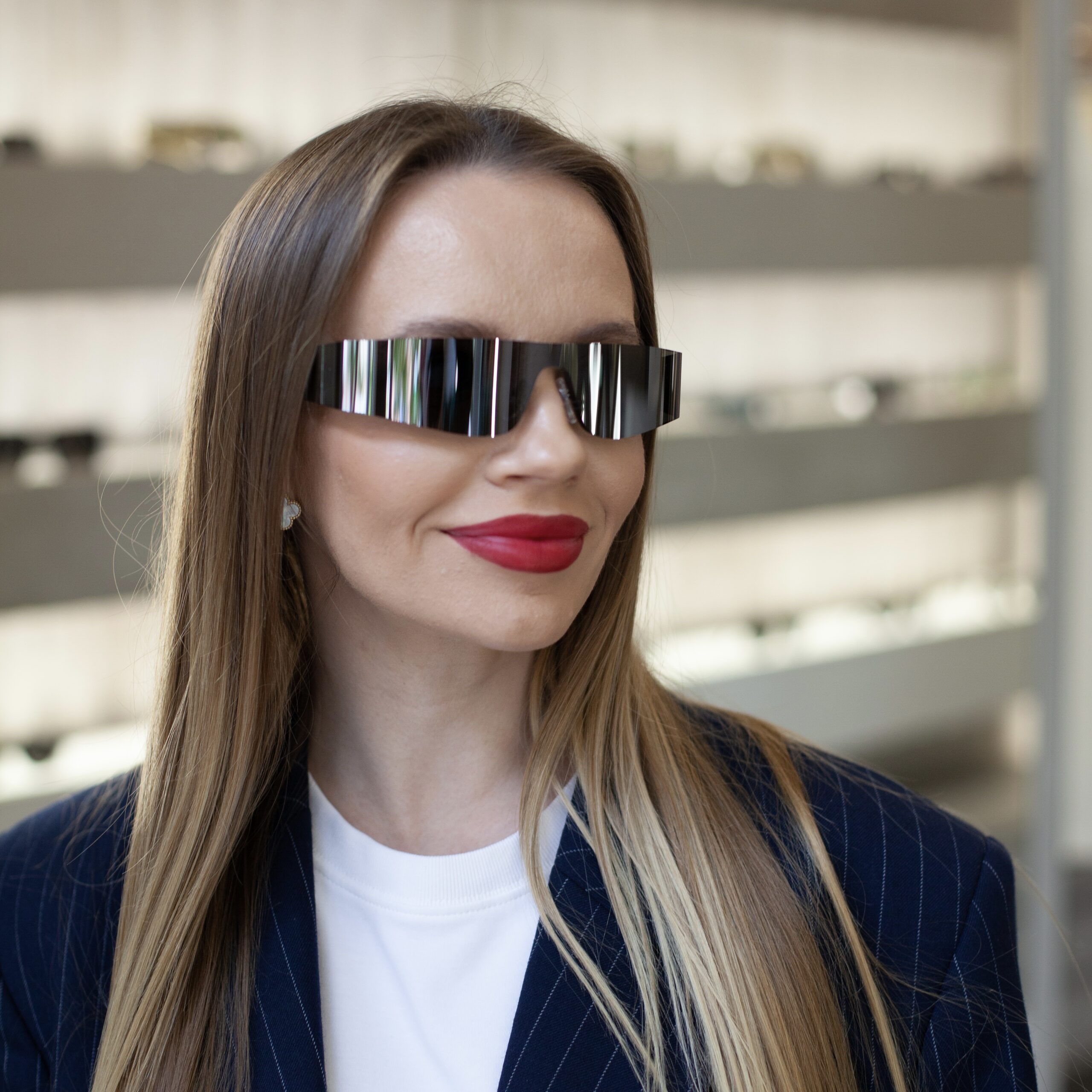 Окуляри сонцезахисні BALENCIAGA BB0041S 002 99 1 125 2 Окуляри сонцезахисні BALENCIAGA BB0041S 002 99 1 125 - Зображення 2