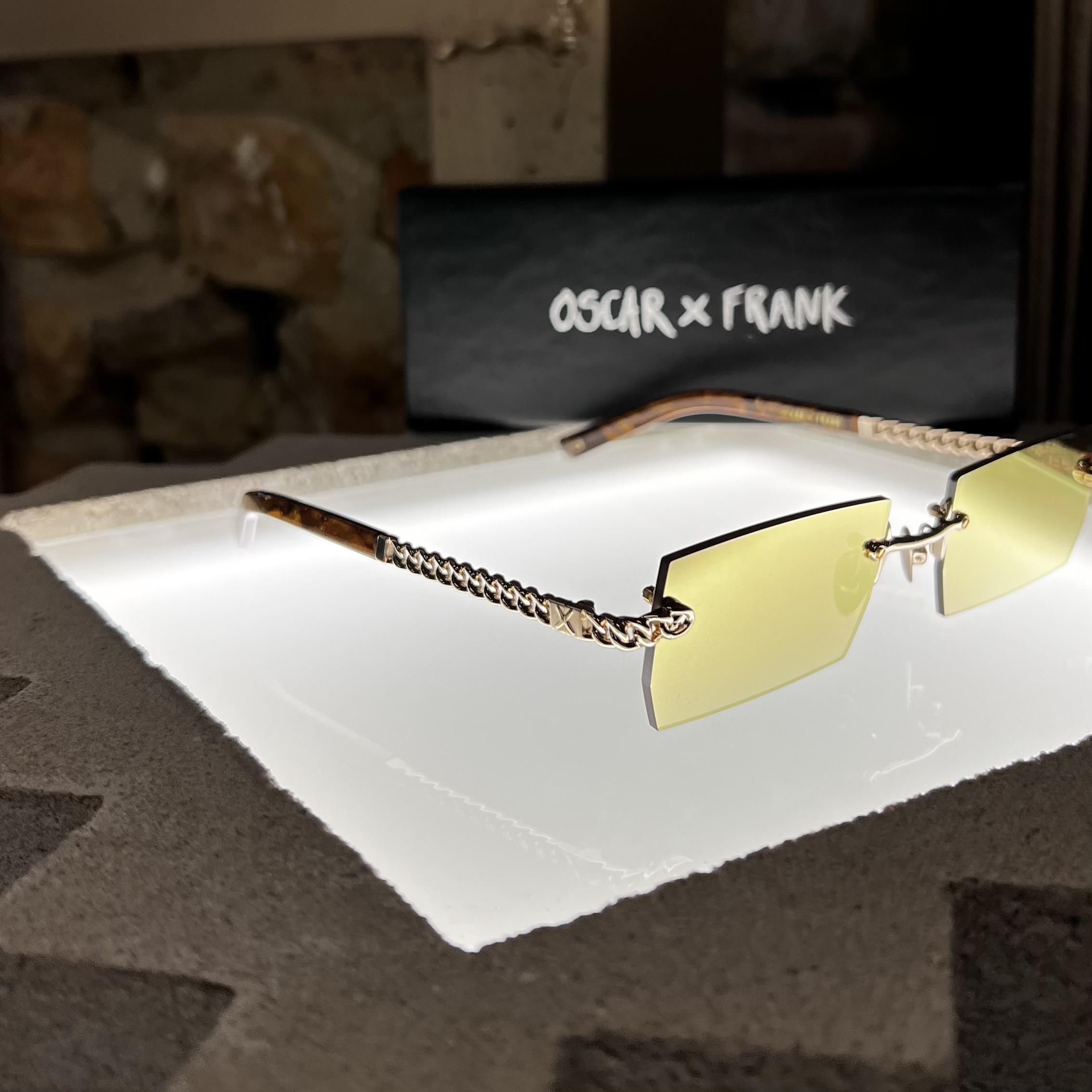 Окуляри сонцезахисні Oscar x Frank 062GL WOO CHAINS - GOLD 6 Окуляри сонцезахисні Oscar x Frank 062GL WOO CHAINS - GOLD - Зображення 6
