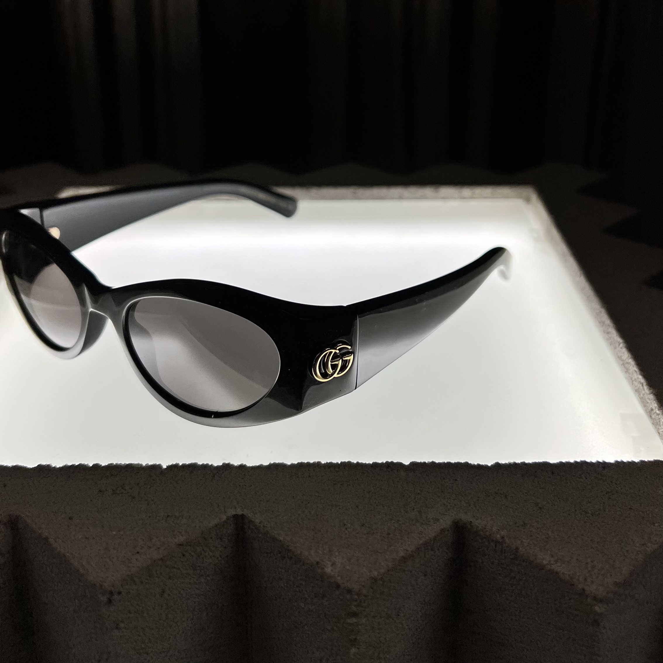 Окуляри сонцезахисні GUCCI GG1401S 001 53 19 130 3 Окуляри сонцезахисні GUCCI GG1401S 001 53 19 130 - Зображення 3