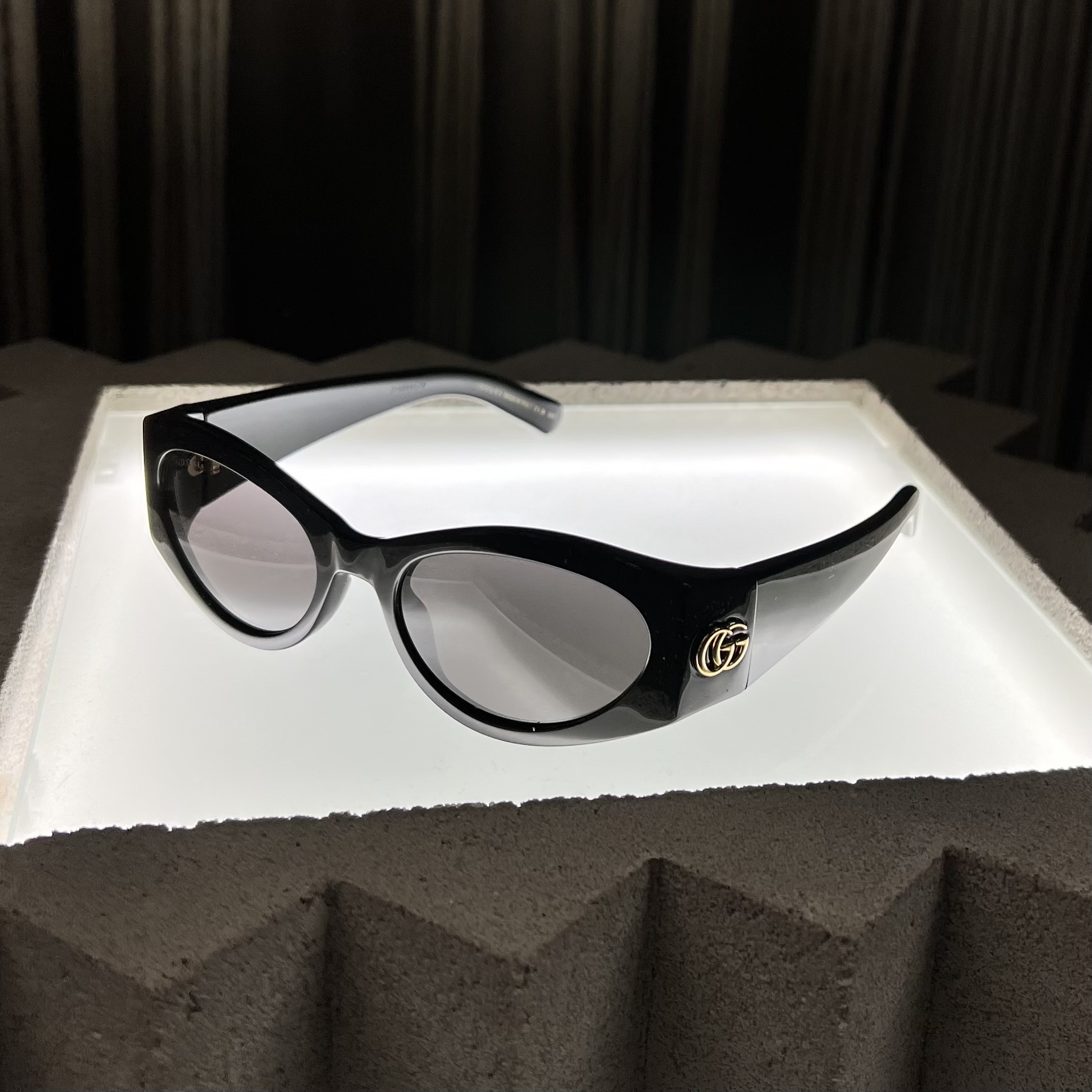 Окуляри сонцезахисні GUCCI GG1401S 001 53 19 130 1 Окуляри сонцезахисні GUCCI GG1401S 001 53 19 130