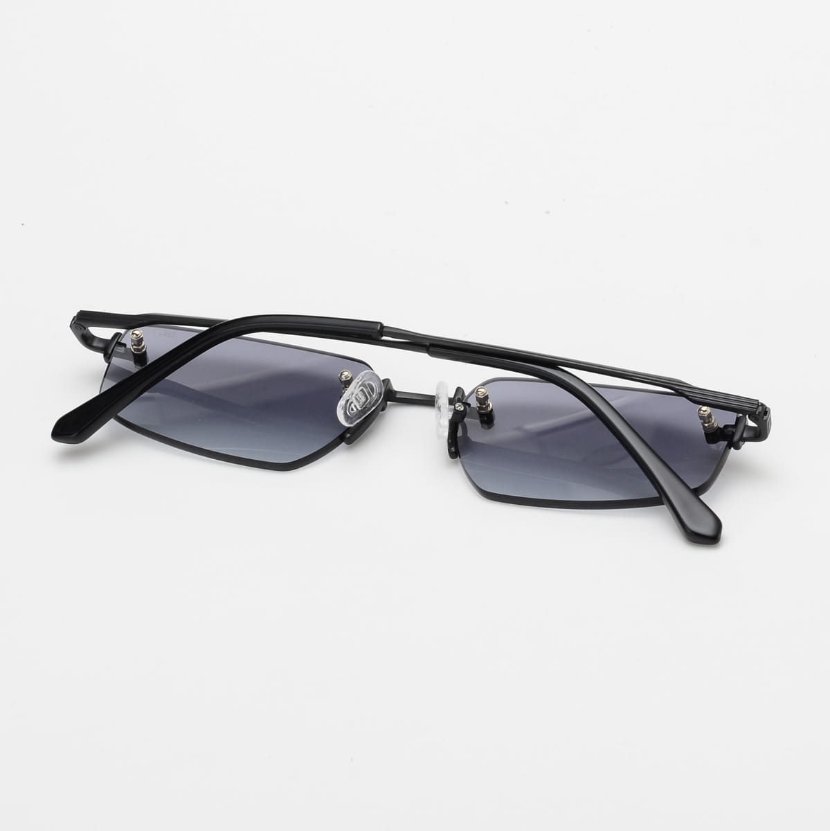 Окуляри сонцезахисні VESSUM VSM15 C05 3 Окуляри сонцезахисні VESSUM VSM15 C05 - Зображення 3